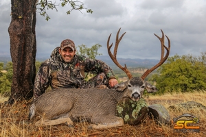 California Blacktail Deer Hunting with SC2 Outdoors | Jim P. Shasta County, California (C Zone) 2016